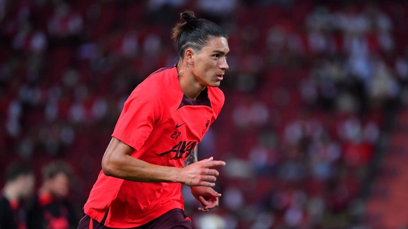 塑造故事並 塑造故事並